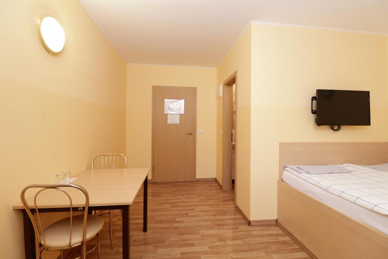 מריבור Beg Rooms מראה חיצוני תמונה